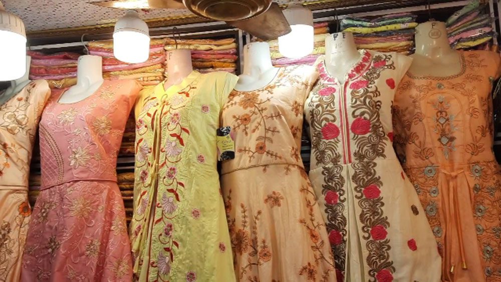 বাংলাদেশে এত মেড ইন ইন্ডিয়া পোশাক কেন ?