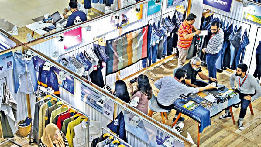 বাংলাদেশে এত মেড ইন ইন্ডিয়া পোশাক কেন ?